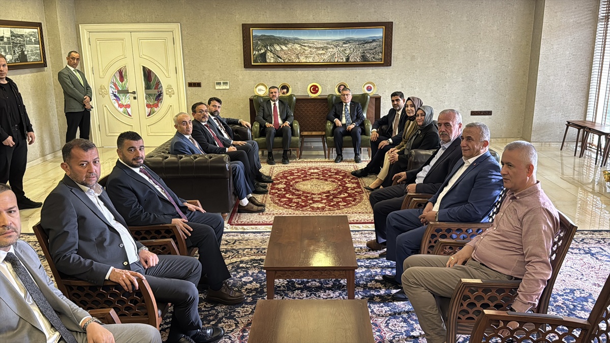 AK Parti TBMM Grup Başkanı Güler, Karabük’te “Türkiye Yüzyılı Buluşmaları” programında konuştu: