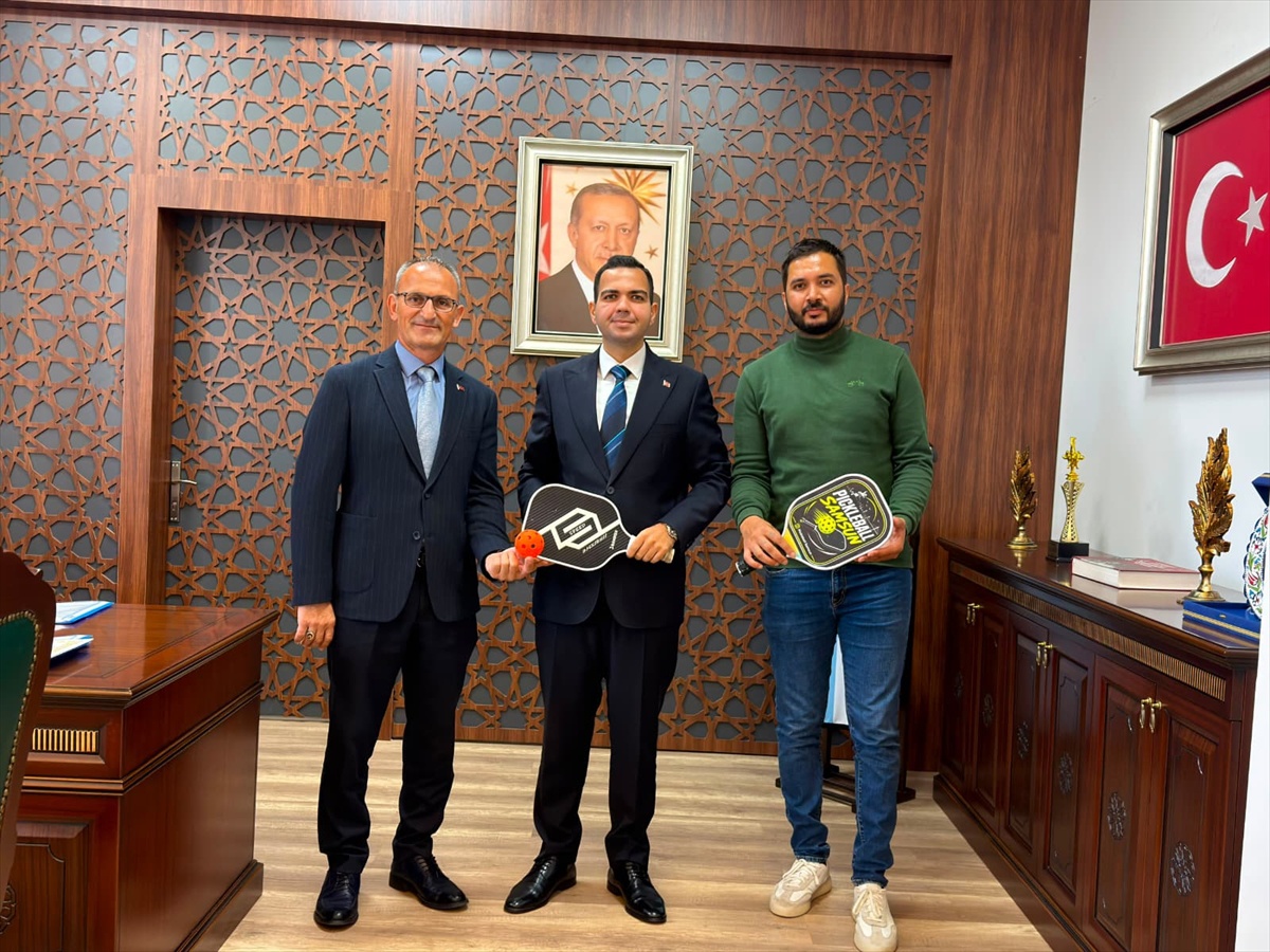 Ayvacık’ta pickleball sporunu yaygınlaştırmak için kamu kurumları çalışma başlatacak