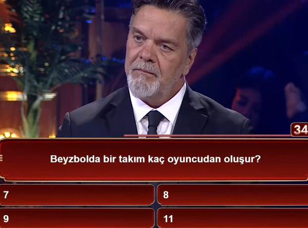 Beyzbolda bir takım kaç oyuncudan oluşur?