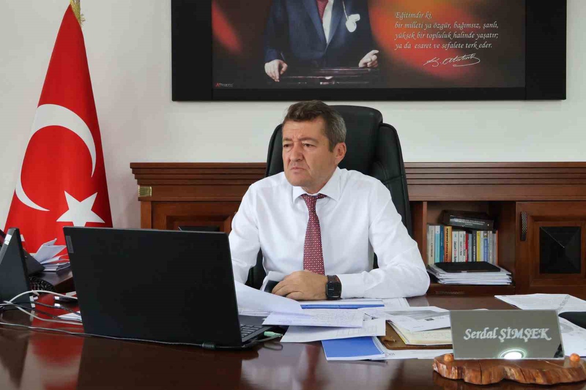 Bilecik'te 2026-2027 eğitim öğretim yılı hazırlıkları Zoom'da görüşüldü