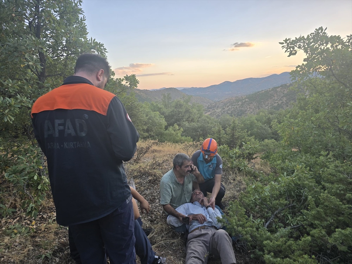 Bingöl Genç’te palamut toplamaya giden kişi ormanda kayboldu, sağ bulundu