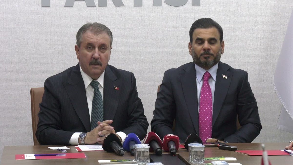 Destici, Irak El Hikmet Hareketi'nden milletvekillerini ağırladı