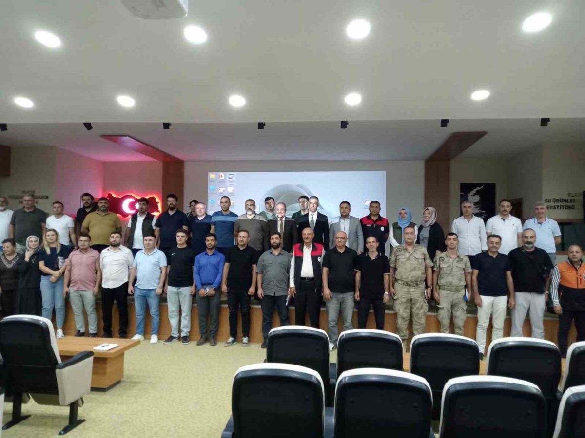 Elazığ'da kurakçıl peyzaj rehberi, İl Tarım ve Orman Müdürlüğünce anlatıldı