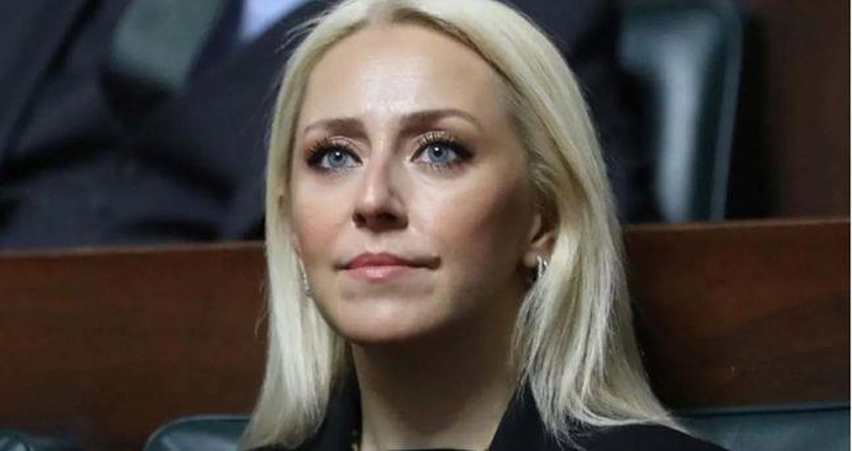 Fecir Alptekin kimdir? Cumhurbaşkanı Başdanışmanı Fecir Alptekin kaç yaşında, nereli, kimin kızı, eşi kim?