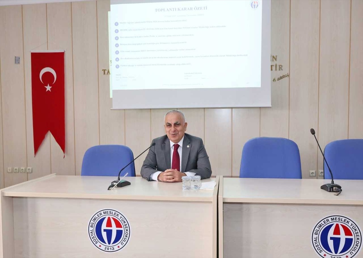 GAÜN Sosyal Bilimler MYO akademik kurulu 2026-2027 eğitim-öğretim yılı için toplandı