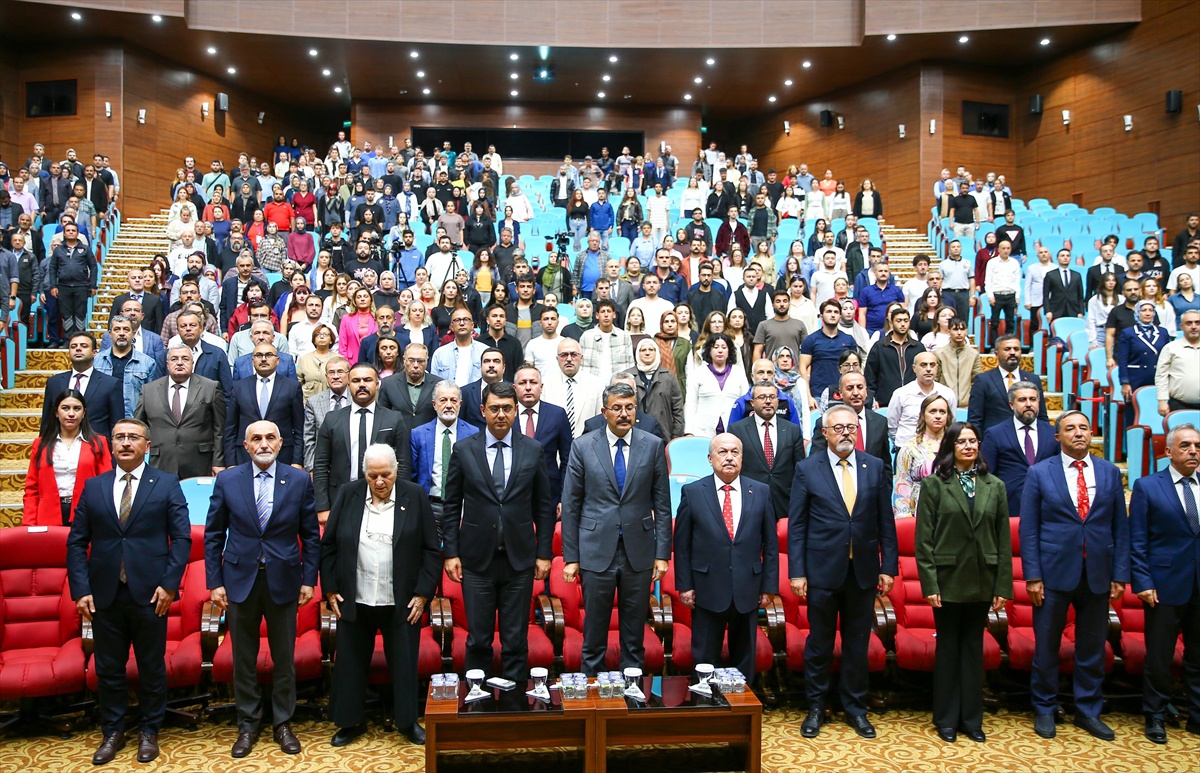 İçişleri Bakan Yardımcısı Çelik, Uşak Üniversitesinde etkinliğe katıldı