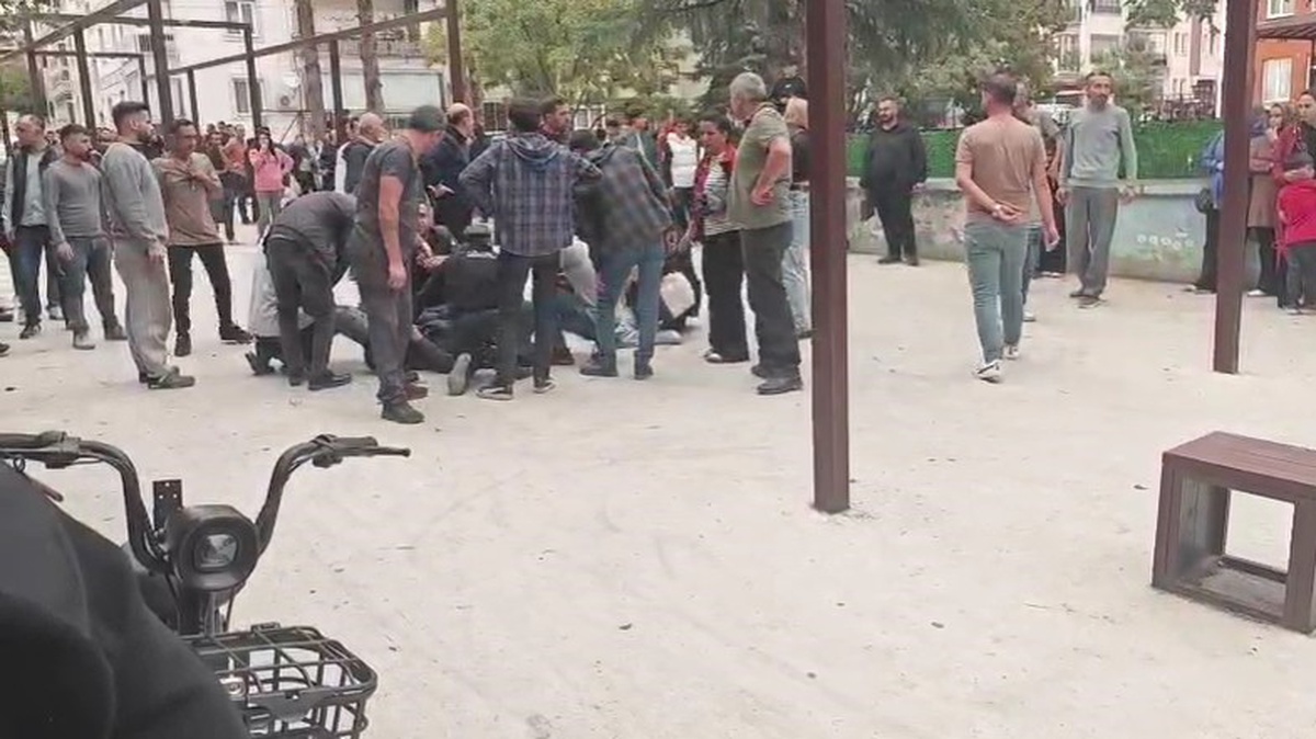 Isparta Yalvaç'ta bıçaklı kavgada 1 kişi yaralandı, şüpheli gözaltına alındı
