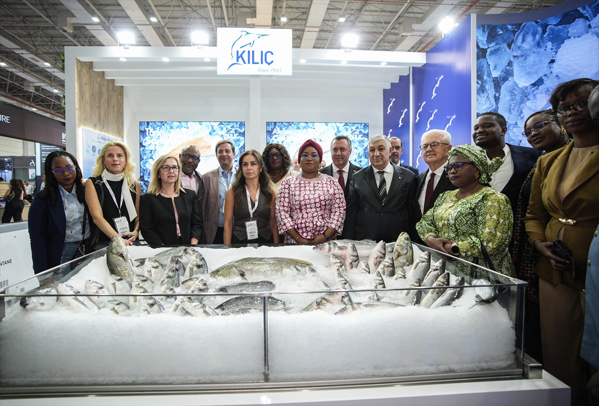 İzmir'de Future Fish Eurasia fuarı 26 ülkeden 165 firma ve markayı ağırlıyor