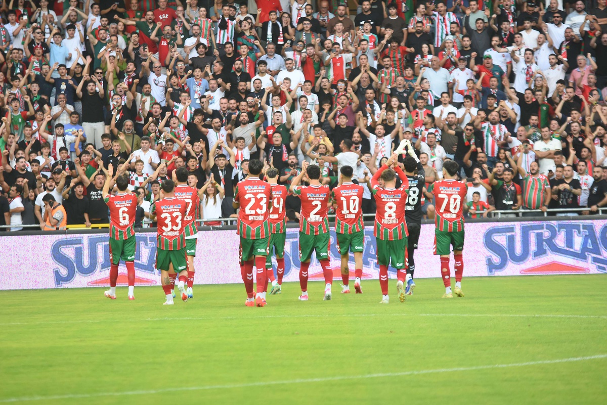 Karşıyaka, Gaziemir Spor maçında 3 haftalık galibiyet hasretine son vermeyi hedefliyor
