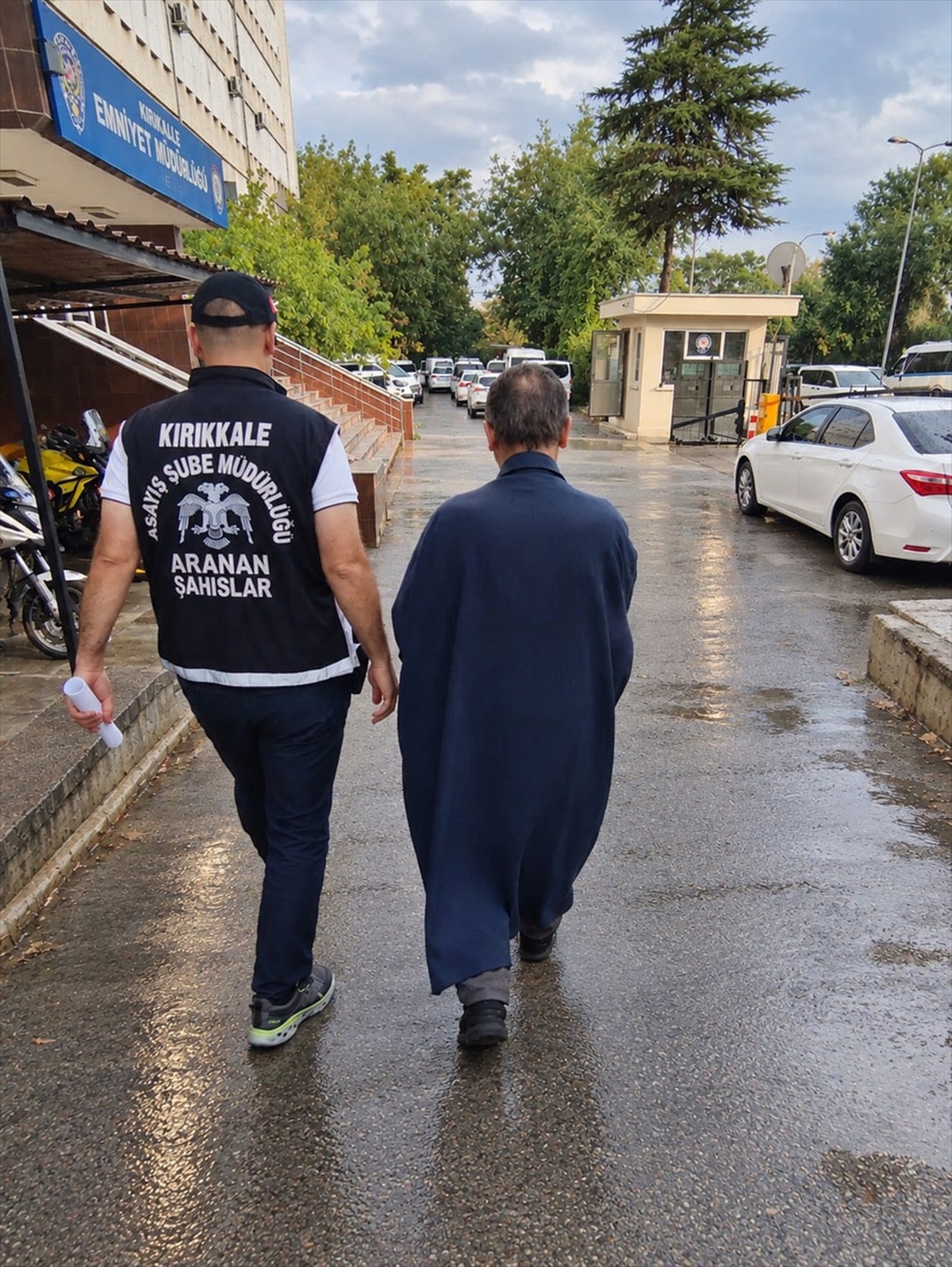 Kırıkkale'de aranan 4 firari hükümlü, polis çalışmasıyla cezaevine teslim edildi