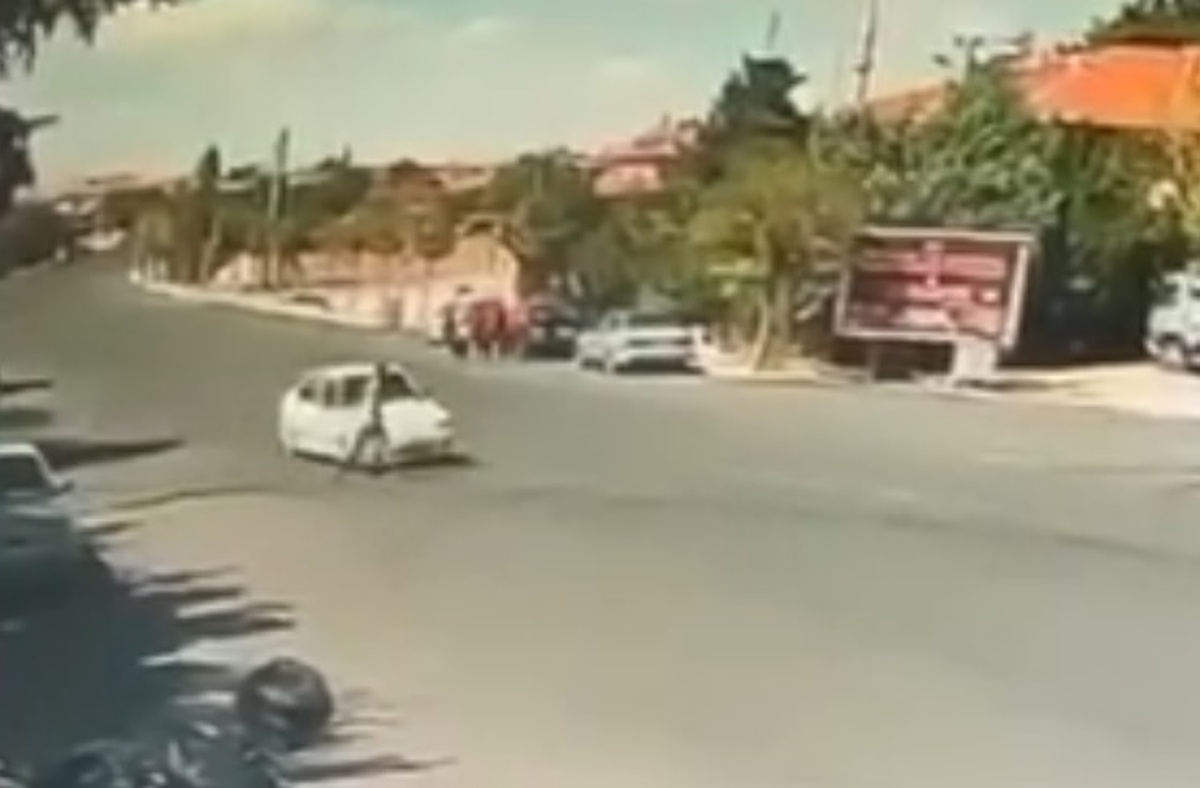 Niğde Konaklı'da zihinsel engelli, otomobilin çarpması sonucu yaralandı