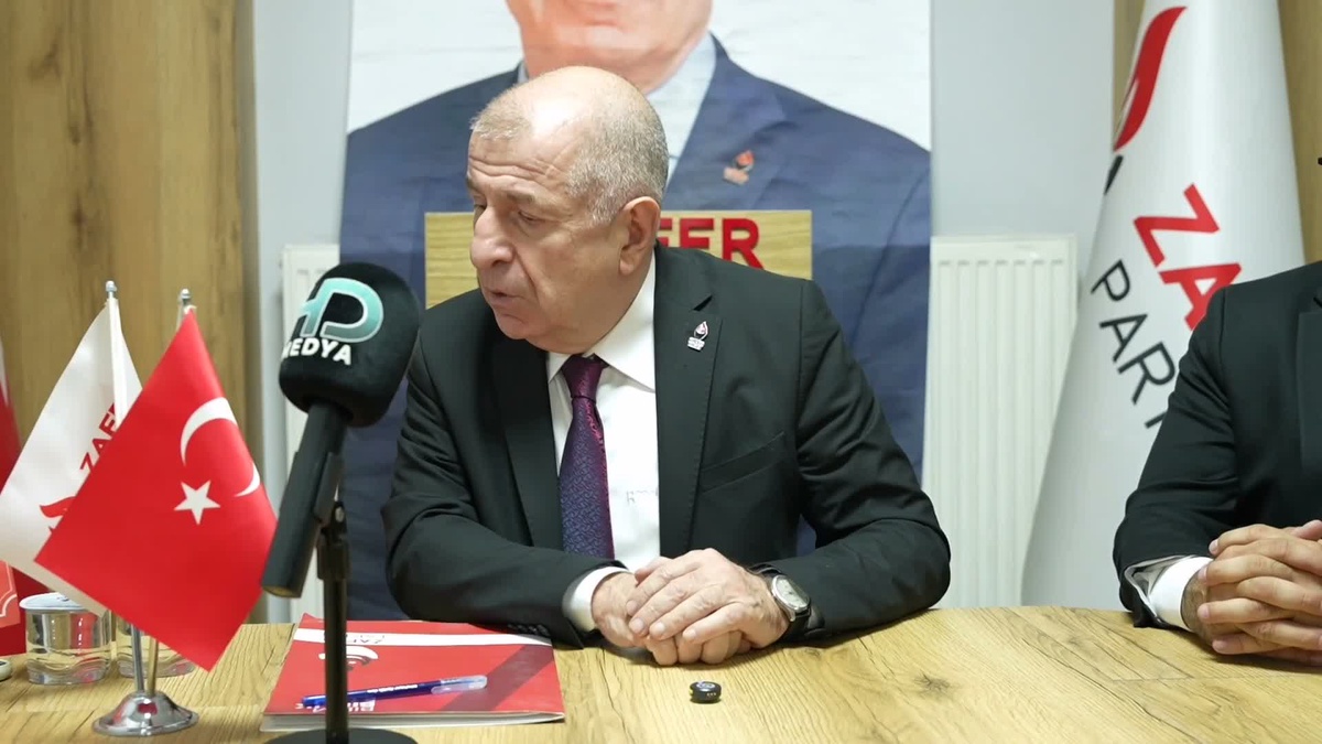 Özdağ, Mekke Anlaşması'nda Türk askerinin Suudiler için riske atılmasına karşı çıktı