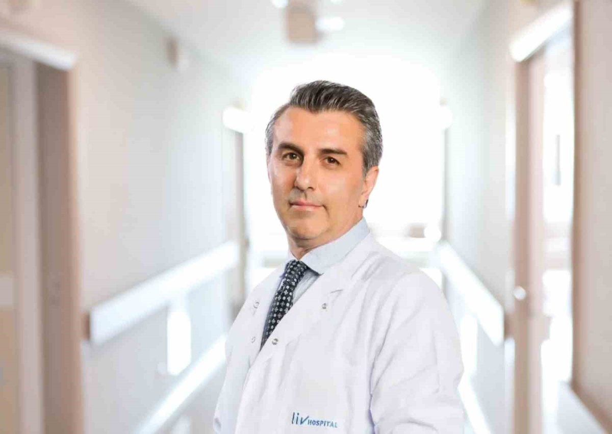 Romatoloji Uzmanı Kobak uyardı, gece uykudan uyandıran bel ağrısı romatizmal olabilir