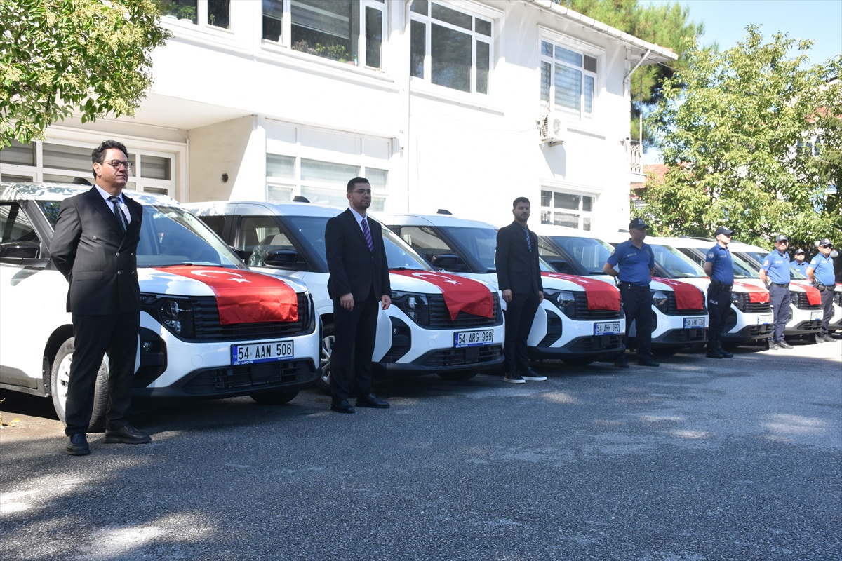 Sakarya Emniyet Müdürlüğü filosuna 28 araç katıldı, 10 yaşını dolduranlar yenilendi