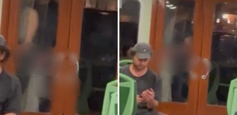 Turistik teknede herkesin gözü önünde ilişkiye girdiler