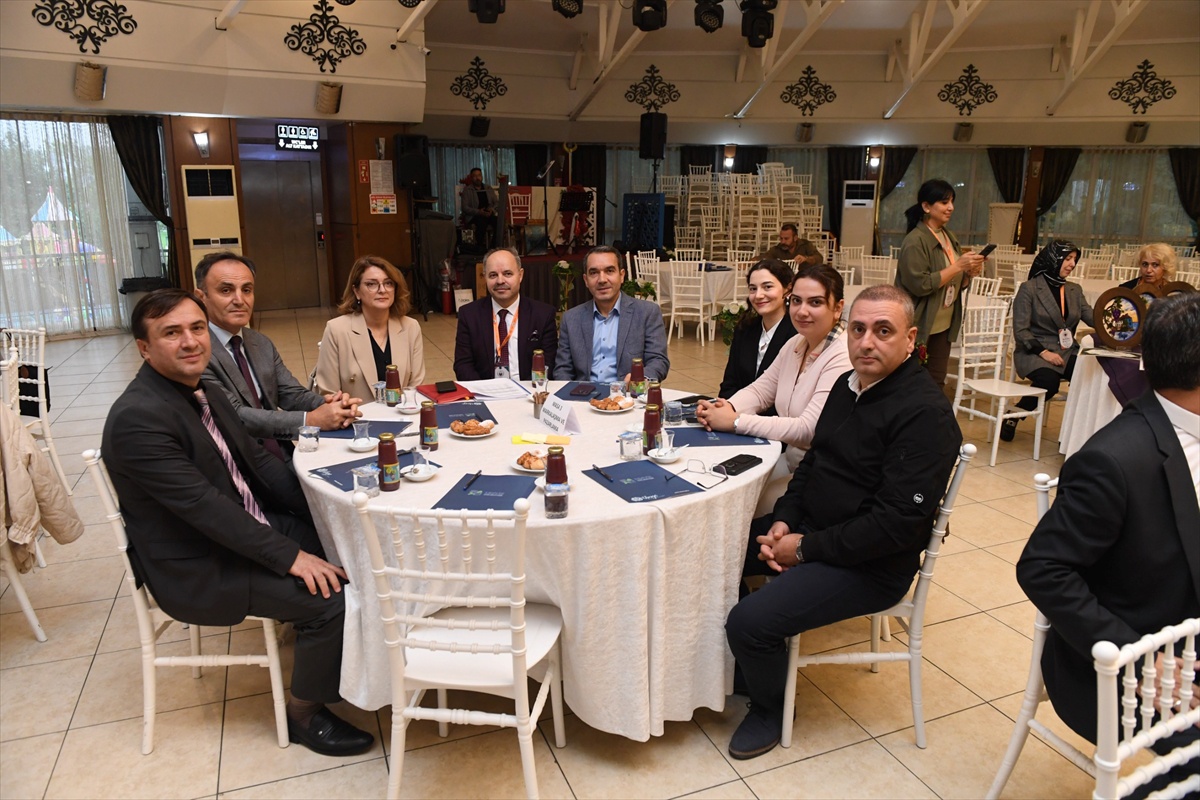 Ünye'de düzenlenen çalıştayda isabella üzümünün coğrafi işareti alındığı açıklandı