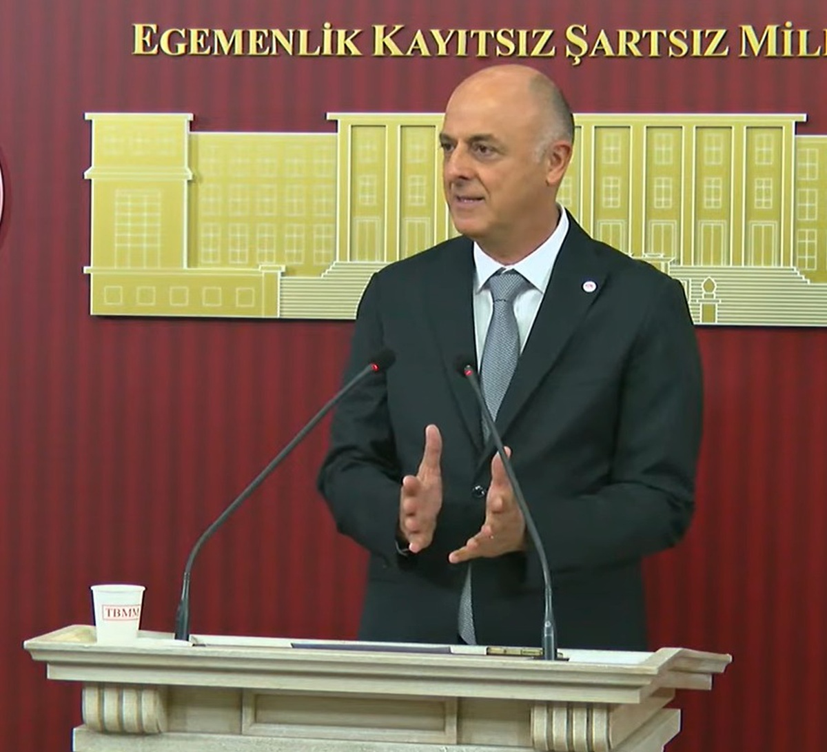 Yeni Parti, tasfiye edilen 131 yatırım fonu için TBMM'ye kanun teklifi verdi