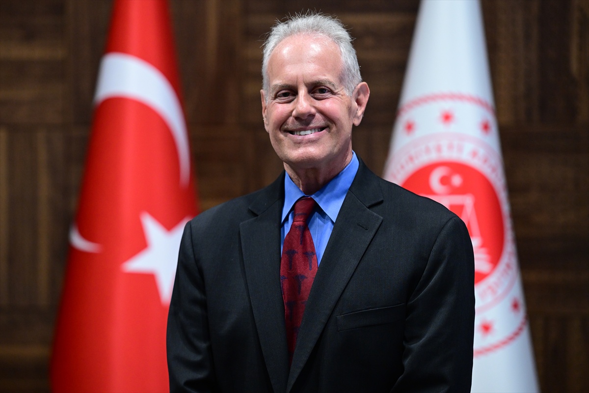 Adli Tıp Kurumu'nun Antalya'da düzenlediği kongre 40 ülkeden uzmanları buluşturdu.
