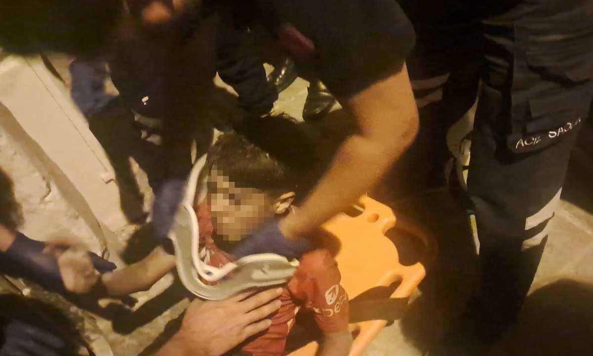 AFAD ve itfaiye ekipleri Kilis'te su kuyusuna düşen 13 yaşındaki çocuğu kurtardı