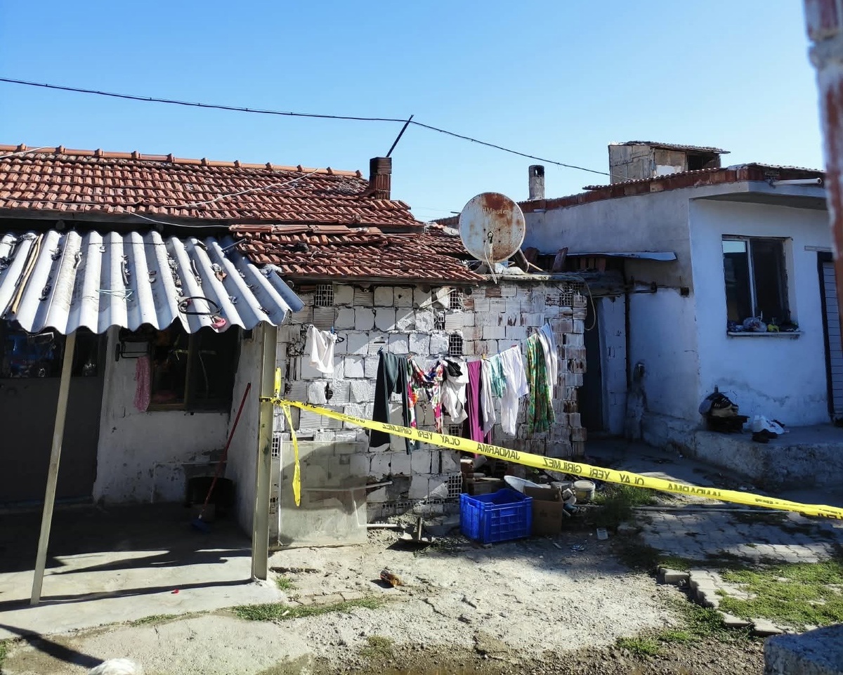 Manisa Akhisar'da 30 yaşındaki kadın eşi tarafından öldürüldü