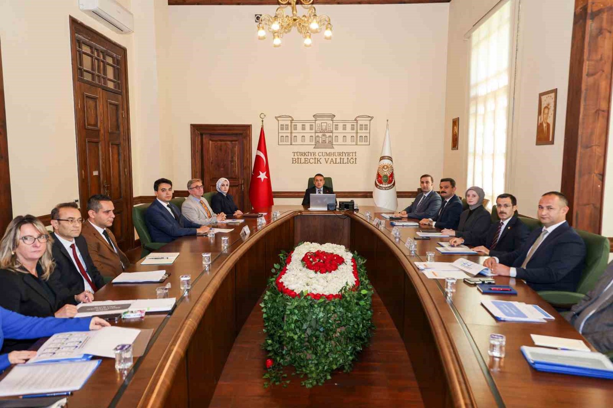 Bilecik Valisi Sözer düşük performanslı sosyal yardım vakıflarında iyileştirme istedi