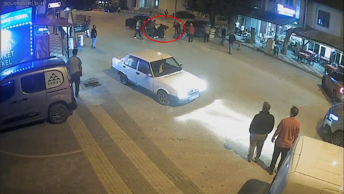Bolu Mengen'de 64 yaşındaki esnaf araçtan indirilip darbedildi, 1 kişi tutuklandı