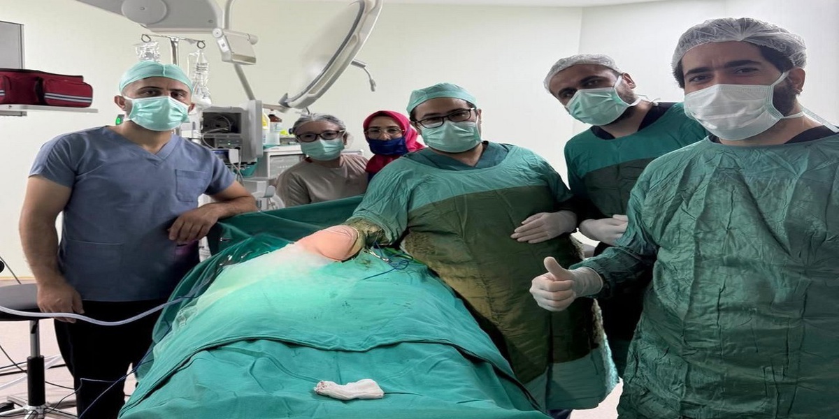 Çukurca Devlet Hastanesi'nde kasık fıtığı ve apandisit ameliyatları başarıyla yapıldı