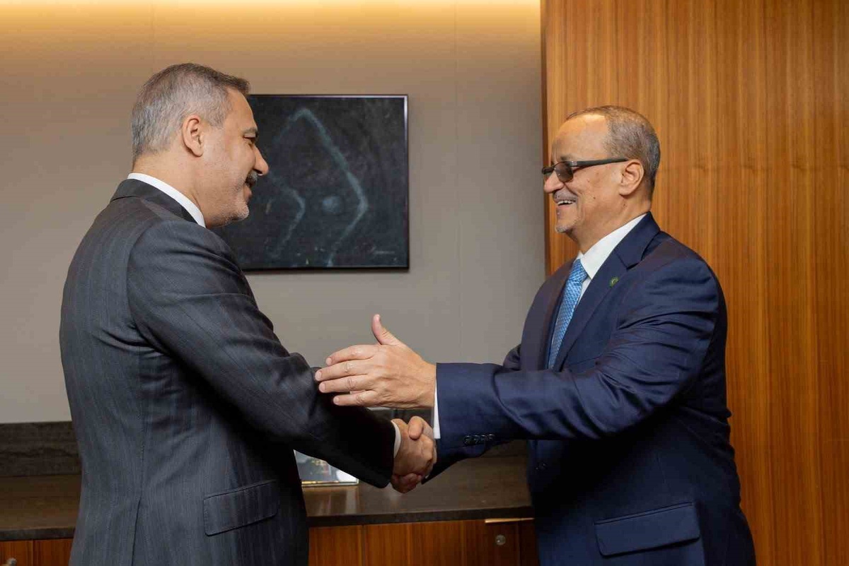 Dışişleri Bakanı Fidan, BM Genel Kurulu'nda İİT Genel Sekreteri Ahmed ile görüştü