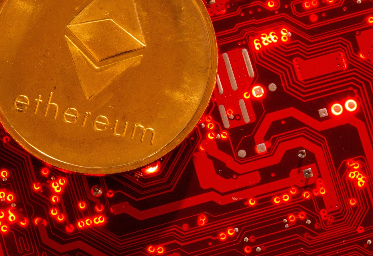 Ethereum borsalardan çekiliyor
