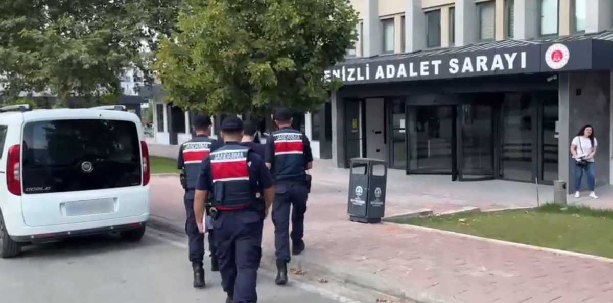 İçişleri Bakanlığı 28 ilde DEAŞ operasyonunda 83 şüphelinin yakalandığını açıkladı