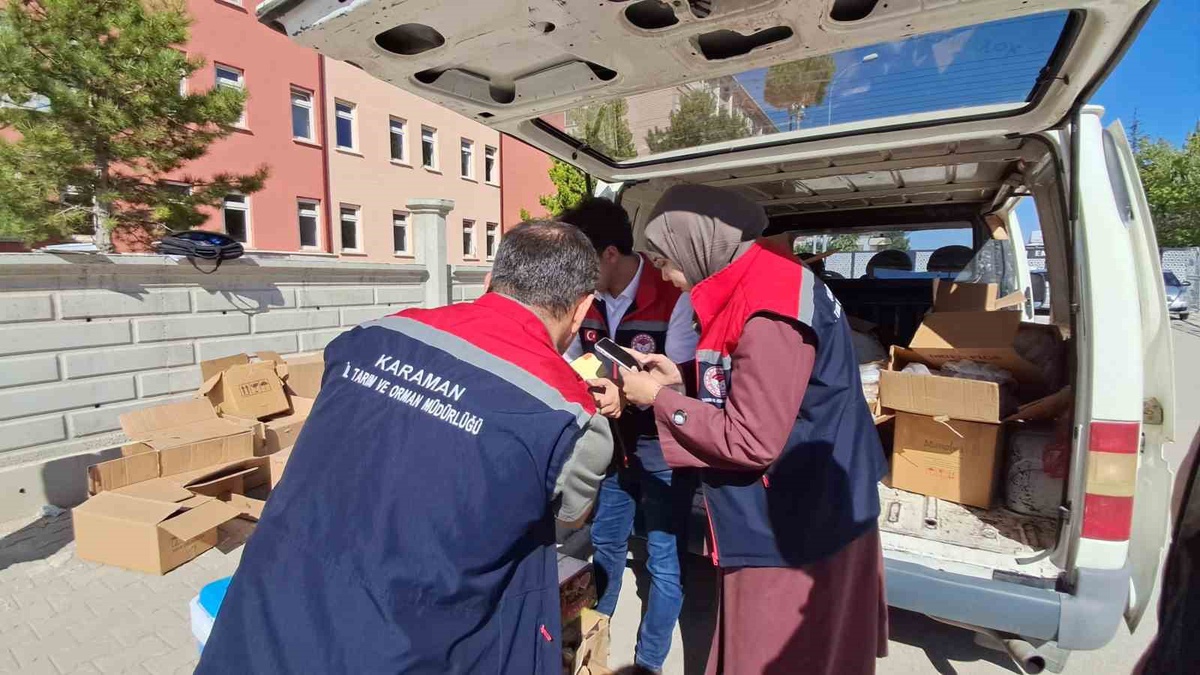 Karaman’da polis operasyonunda 220 kilogram etiketsiz incir ele geçirildi
