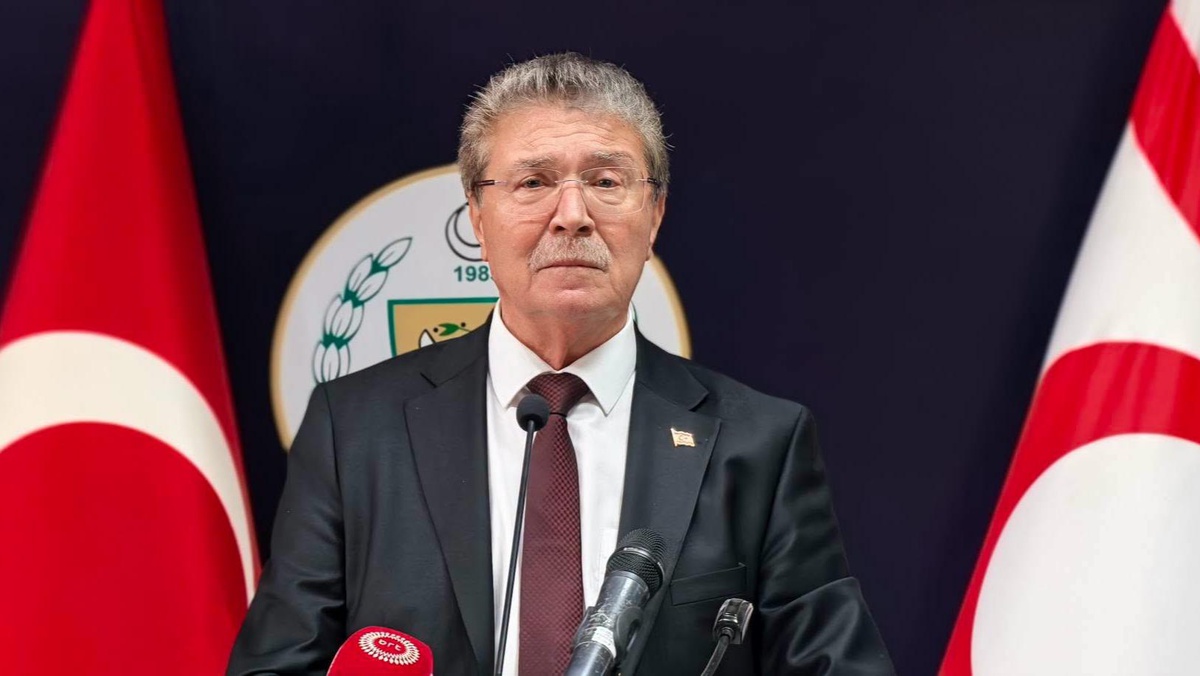KKTC Başbakanı Ünal Üstel, Girne'de batan gemide başka naaş bulunmadığını bildirdi
