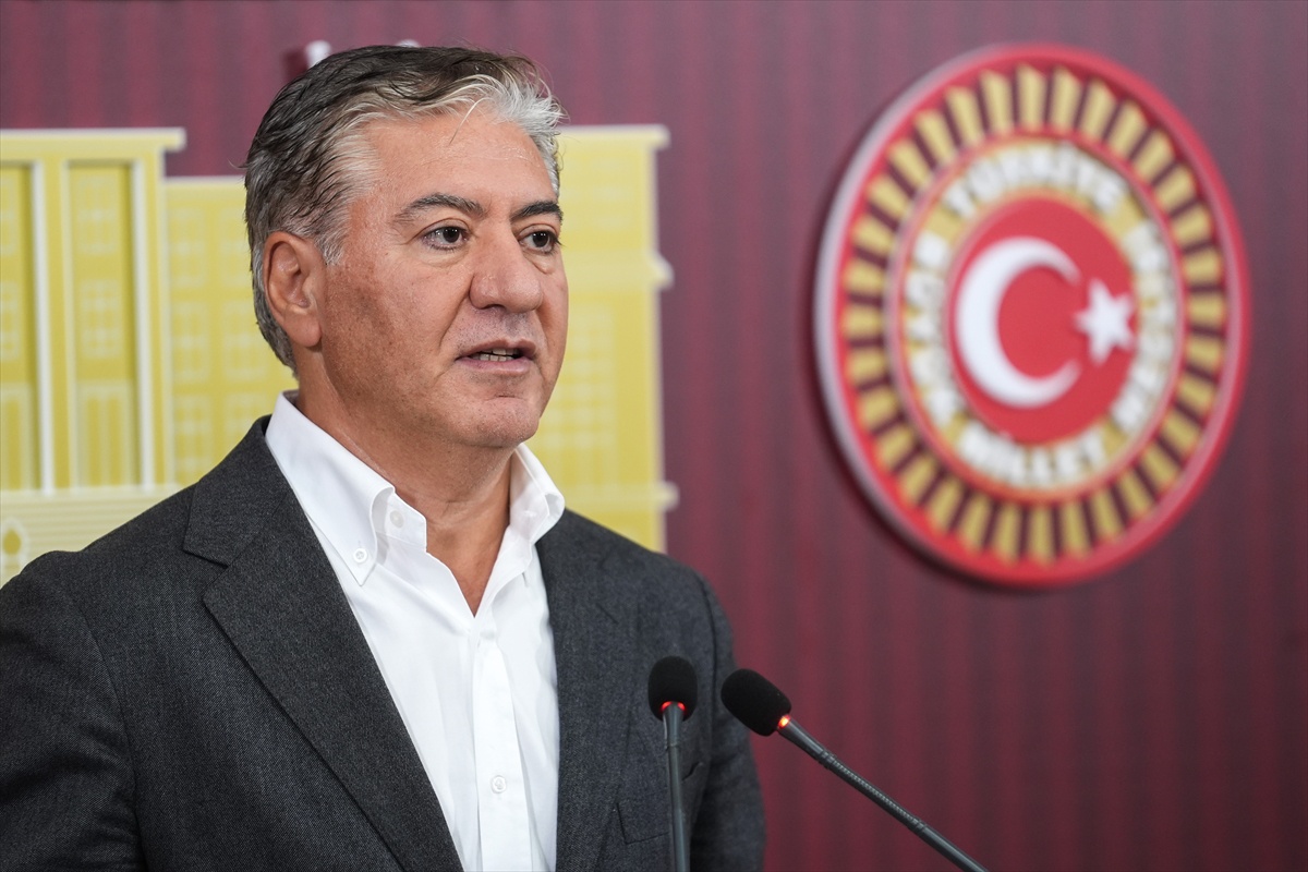 Murat Emir, fon soruşturması için Meclis'i 1 Ekim'de acil toplanmaya çağırdı