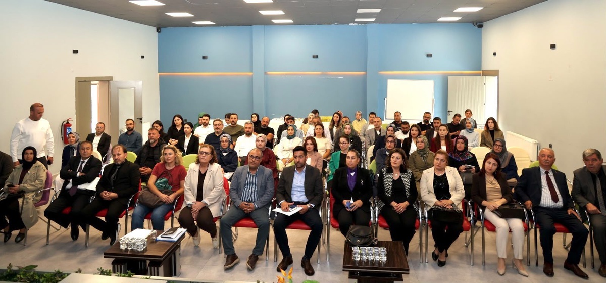 Niğde Gençlik ve Spor İl Müdürlüğü öğrenciler için koordinasyon toplantısı düzenledi