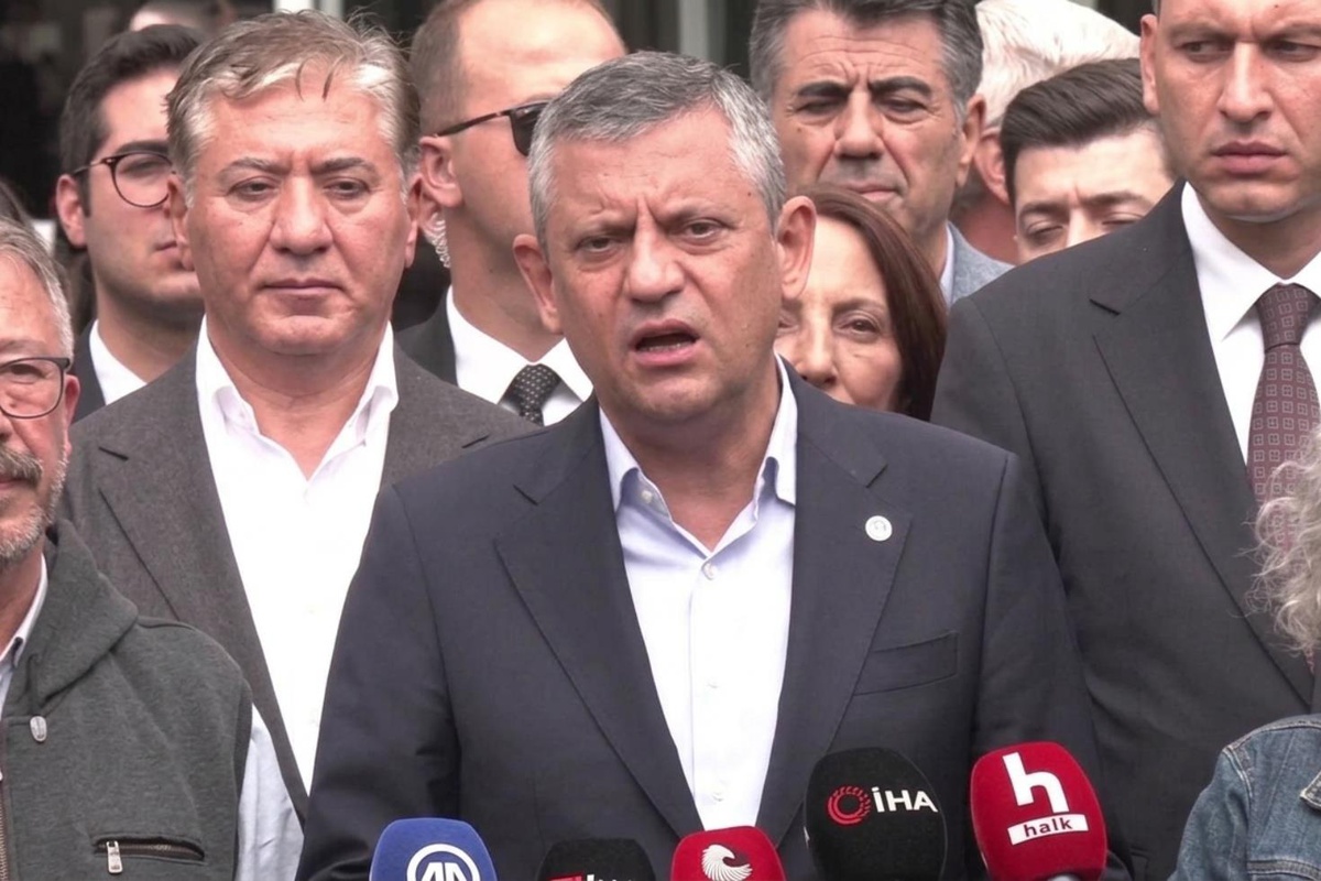 Fon krizi tartışmalarına Özgür Özel de katıldı! 'Asrın soygunu ile karşı karşıyayız'