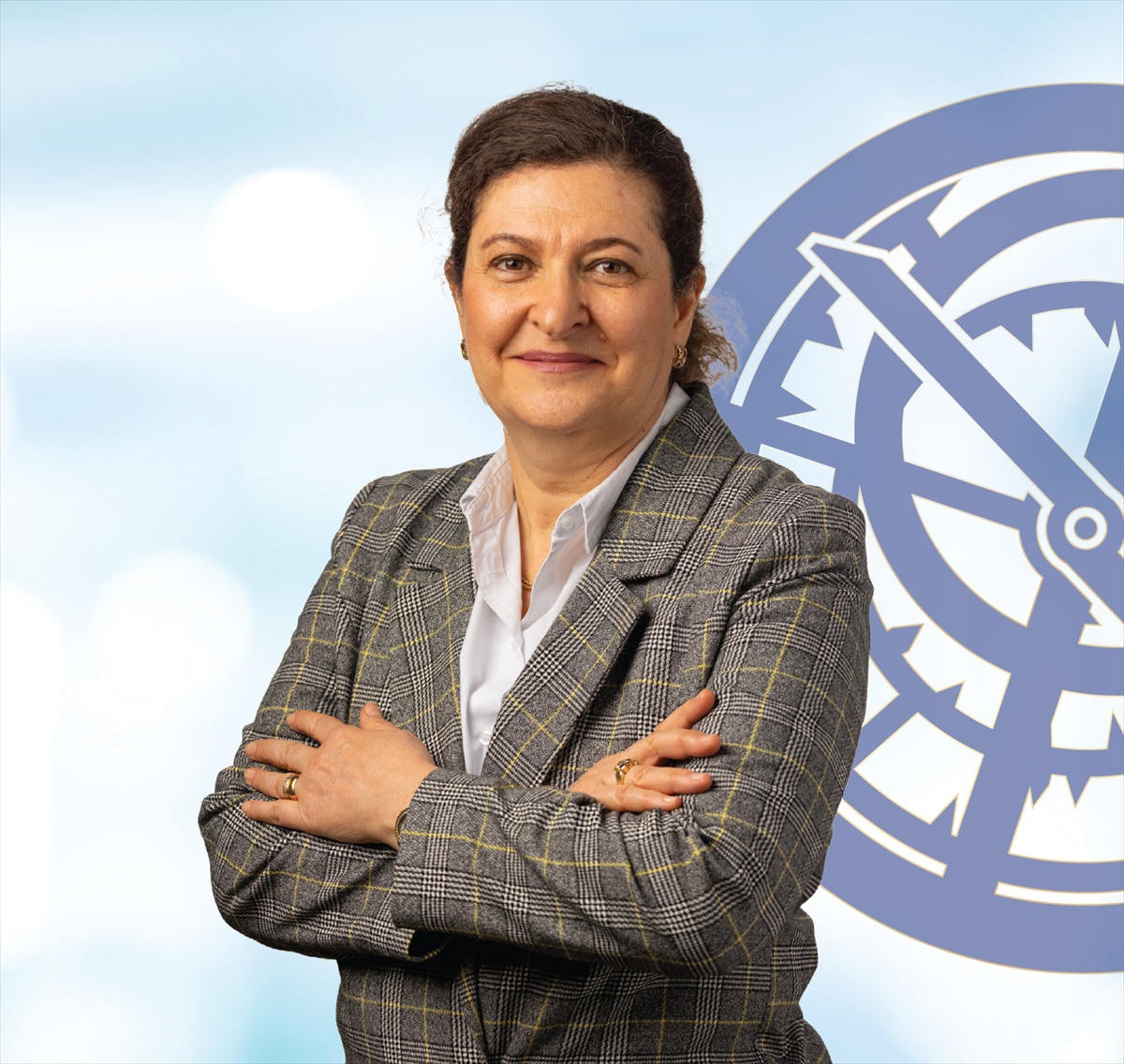 Prof. Dr. Bulucu, reflü asidinin diş minesinde erozyona yol açabileceğini belirtti
