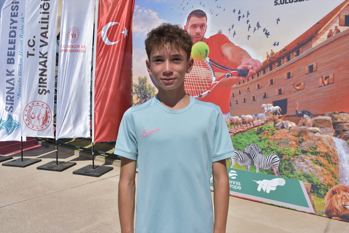 Şırnak'ta Cudi Cup Tenis Turnuvası'nda yarı finaller tamamlandı