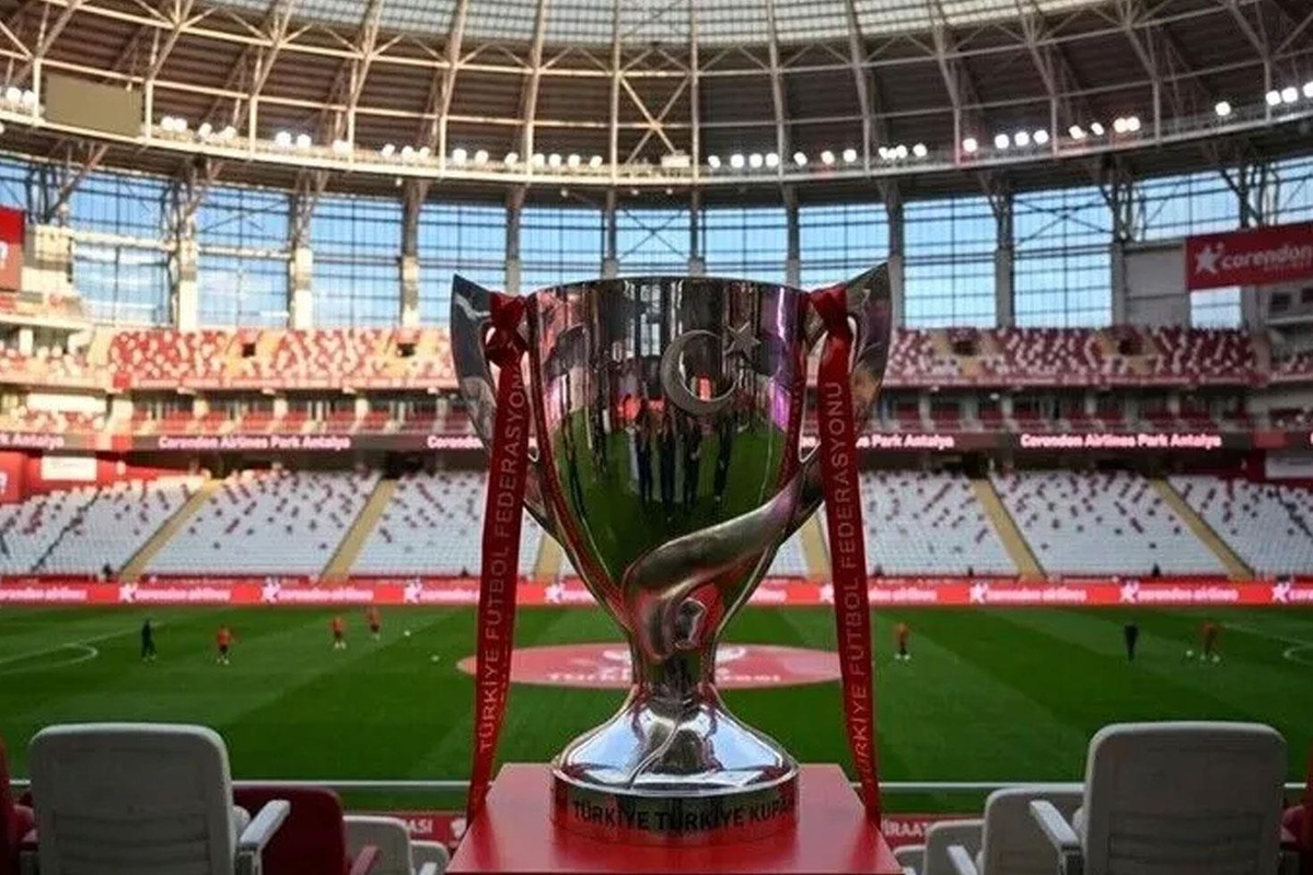 TFF'den resmi açıklama geldi! Kritik maçların günü değişti