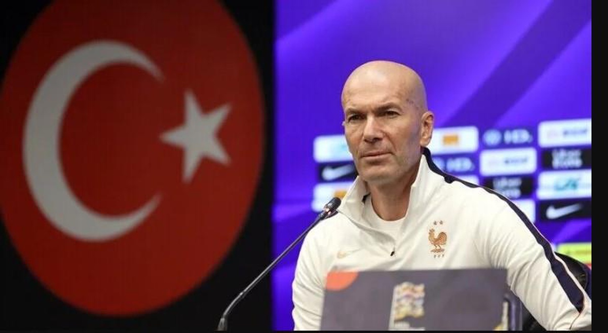 Zidane kimdir, Zinedine Zidane kaç yaşında, hangi takımlarda oynadı, Zinedine Zidane aslen nereli Fransız mı, Cezayirli mi?