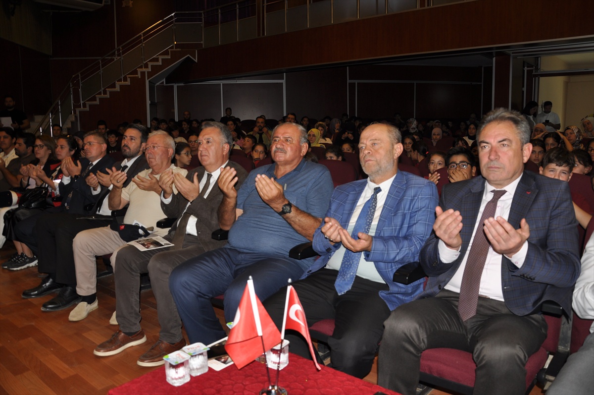 15 Temmuz şehidi Yasin Naci Ağaroğlu, İzmir'de adını taşıyan okulda anıldı