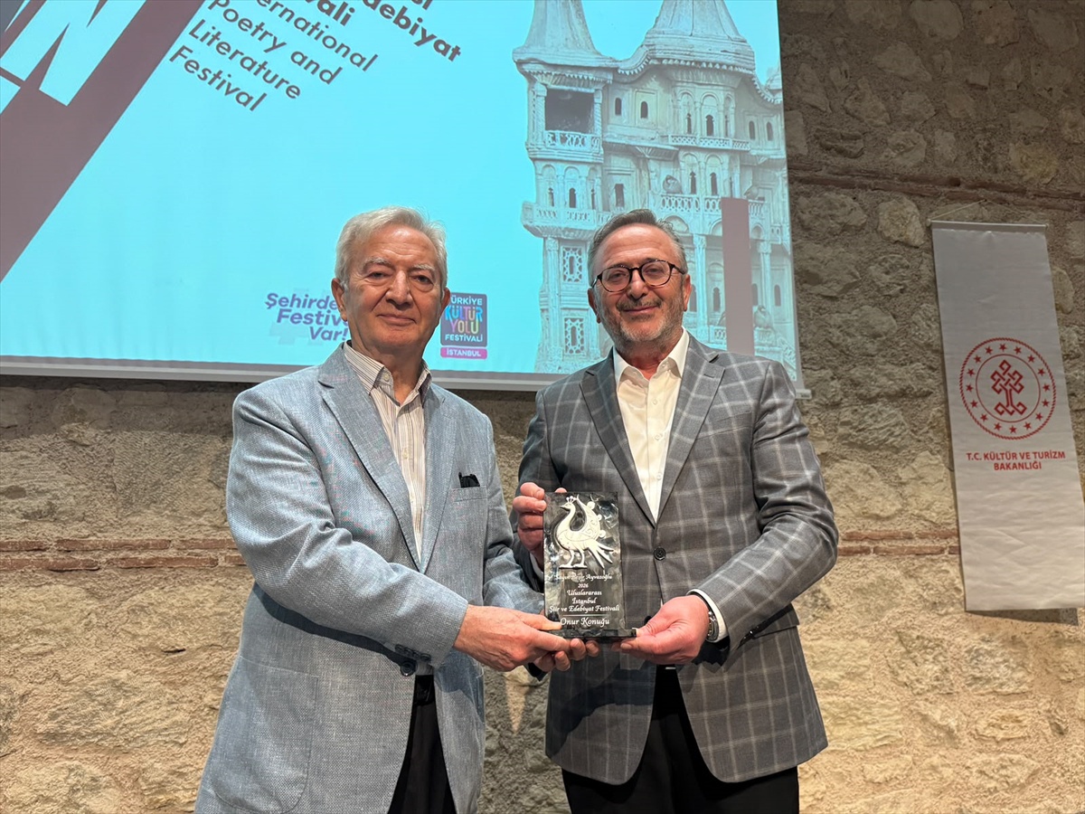 17. Uluslararası Şiir ve Edebiyat Festivali Rami Kütüphanesi'nde başladı