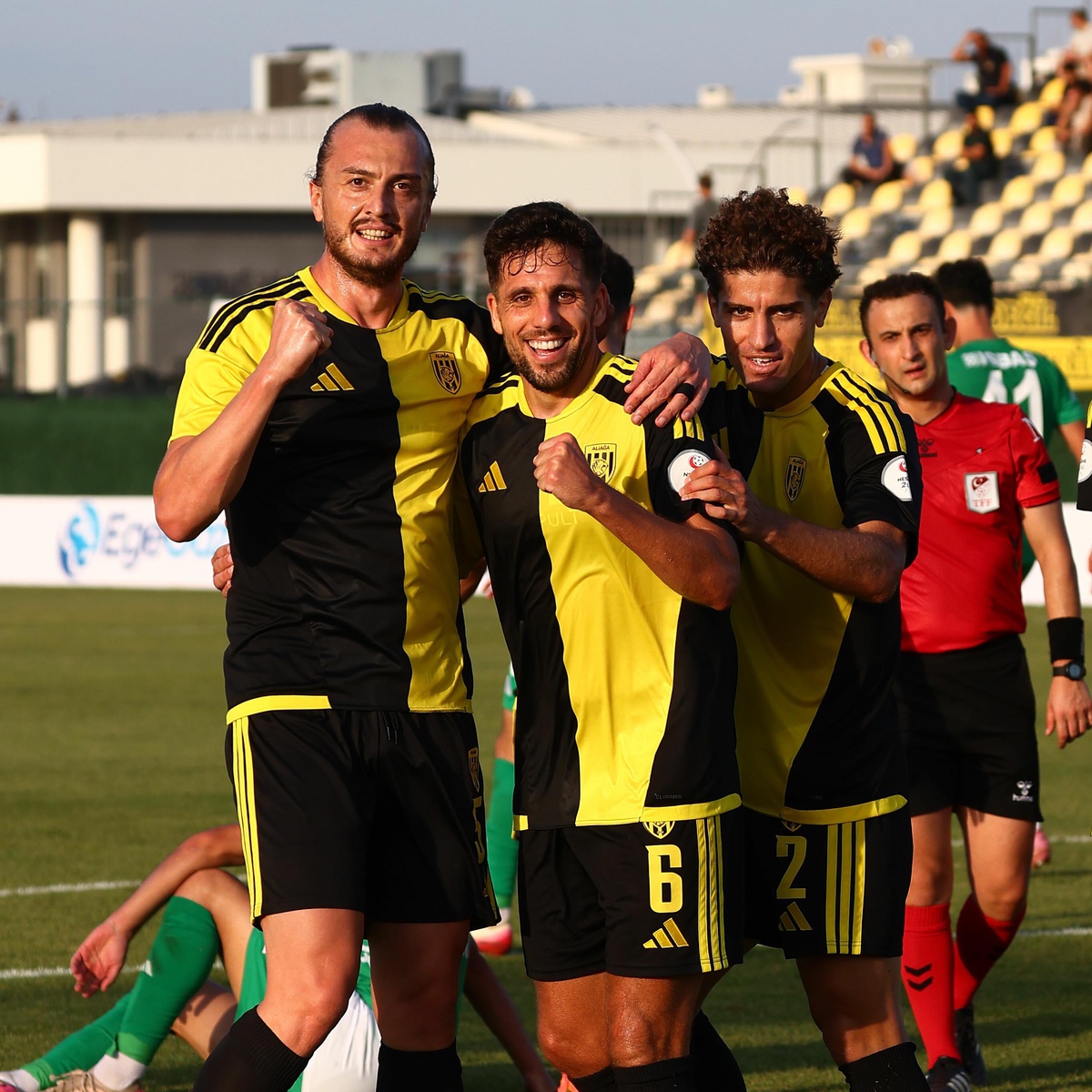 Aliağa FK, 5-0'lık yenilginin ardından yarın Şanlıurfaspor'u konuk edecek