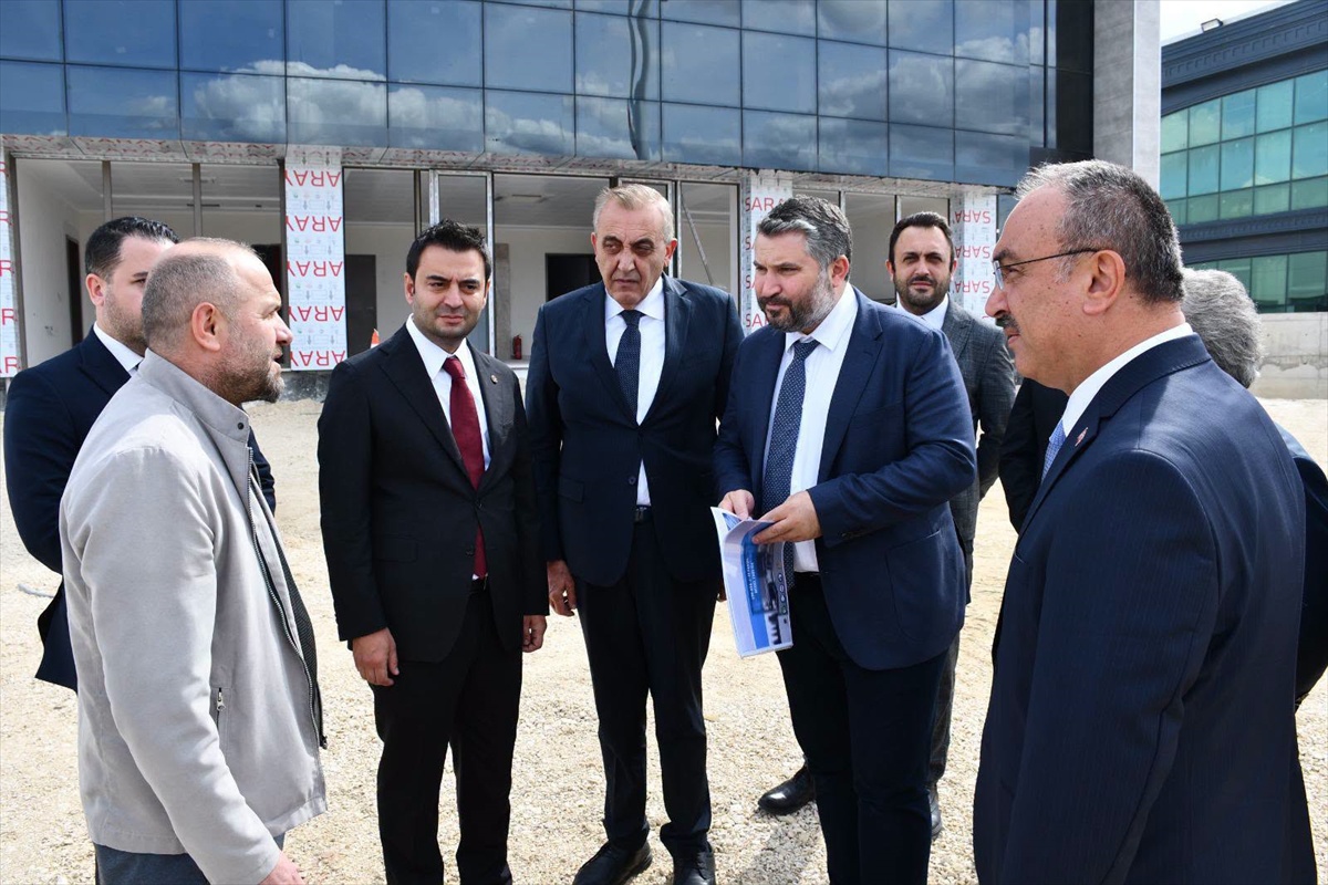 Bakan Yardımcısı Oruç Baba İnan, Tekirdağ'da Trakya model fabrikasını inceledi