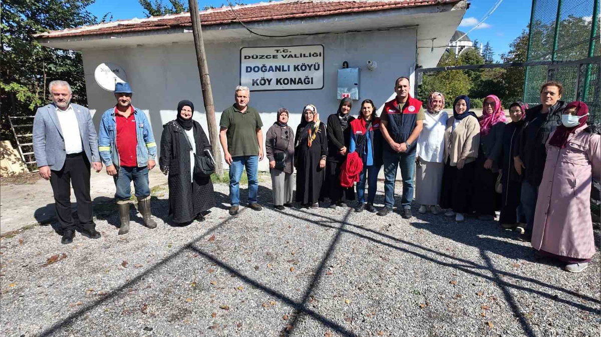 Düzce İl Tarım ve Orman Müdürlüğü, Doğanlı'da üreticilere destekleri anlattı
