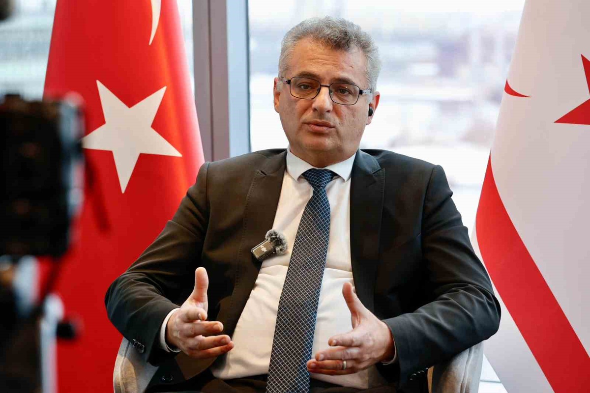 Erhürman, Rum tarafının BM nezdindeki yazılı girişimini New York'ta açıkladı