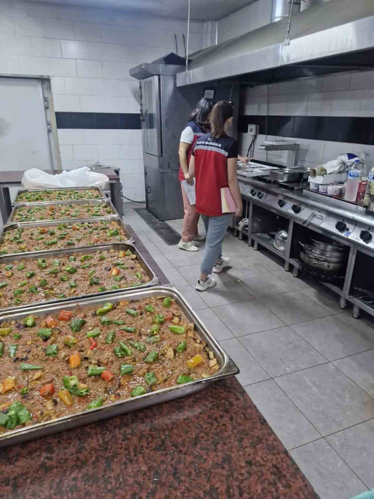 Hatay'da 2026-2027'de okul kantin ve yemekhanelerinde gıda denetimleri artırıldı