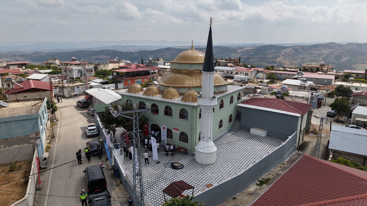 Hatay'da depremde yıkılan caminin yerine yenisi yapıldı
