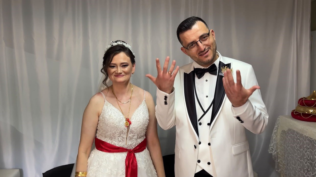 İşitme-konuşma engelli çift, Kırklareli Babaeski'de sosyal medyada tanışıp evlendi