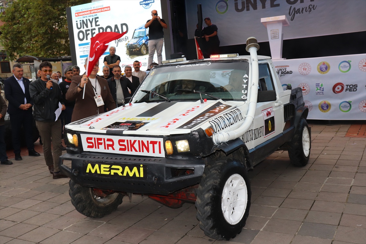 Karadeniz Off-Road Kupası'nın 2. ayak yarışı Ünye'de törenle başladı