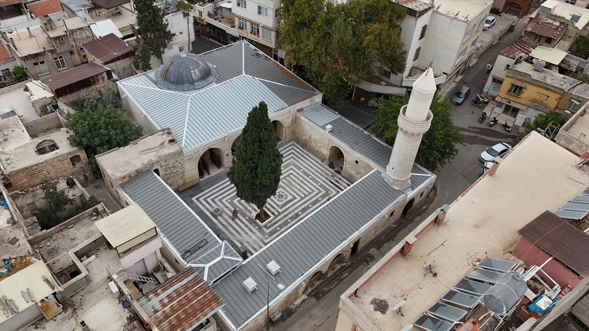 Kilis'te 400 yıllık Akcurun Camisi, deprem hasarının ardından ibadete hazırlanıyor